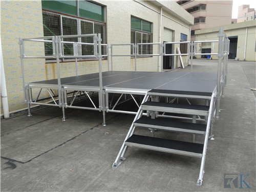 aluminum stage